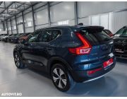 Volvo XC 40 T2 AT8 Momentum Benzina