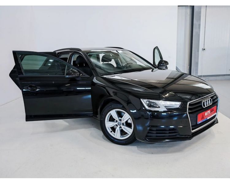 Audi A4 Avant 30 TDI S tronic