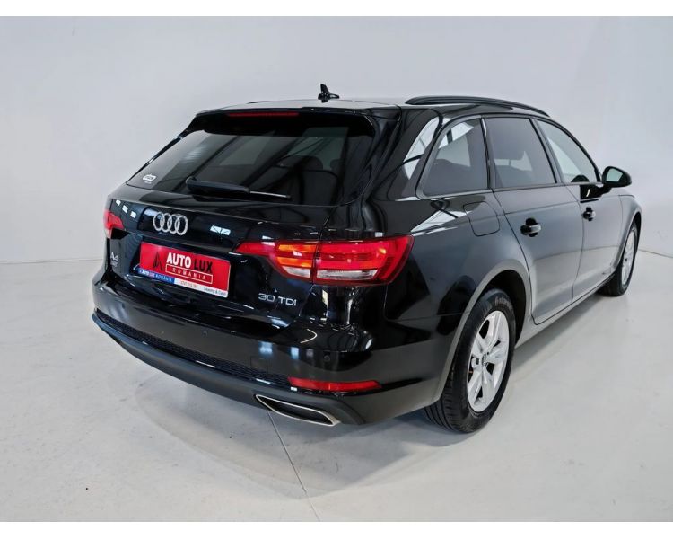 Audi A4 Avant 30 TDI S tronic