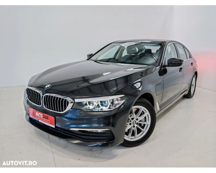 BMW Seria 5 530e Aut.