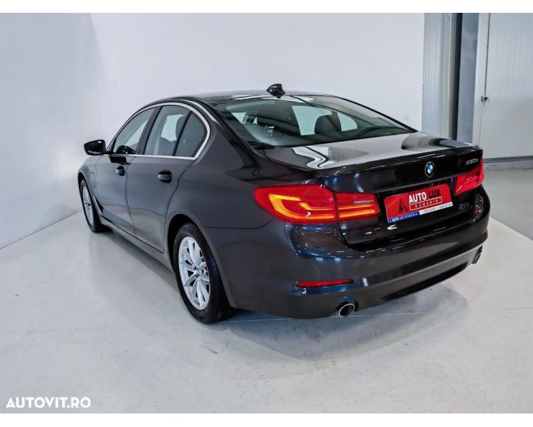 BMW Seria 5 530e Aut.