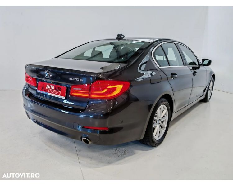 BMW Seria 5 530e Aut.