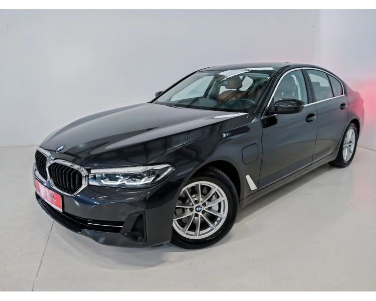 BMW Seria 5 530e Aut.