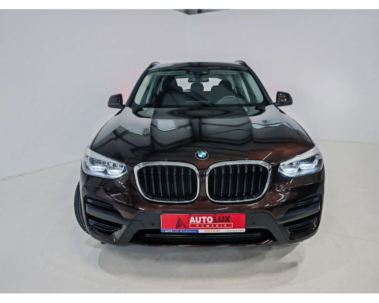 BMW X3 sDrive18d AT MHEV