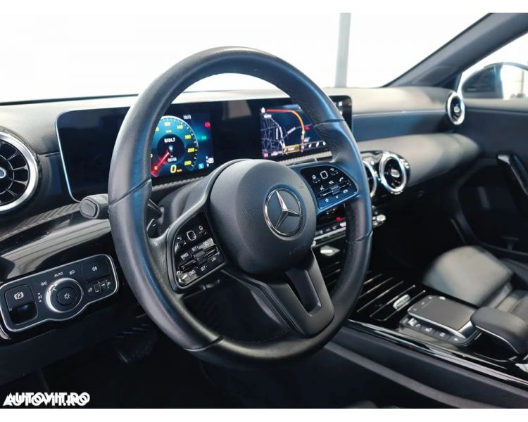 Mercedes-Benz A 180 d Sedan Aut.