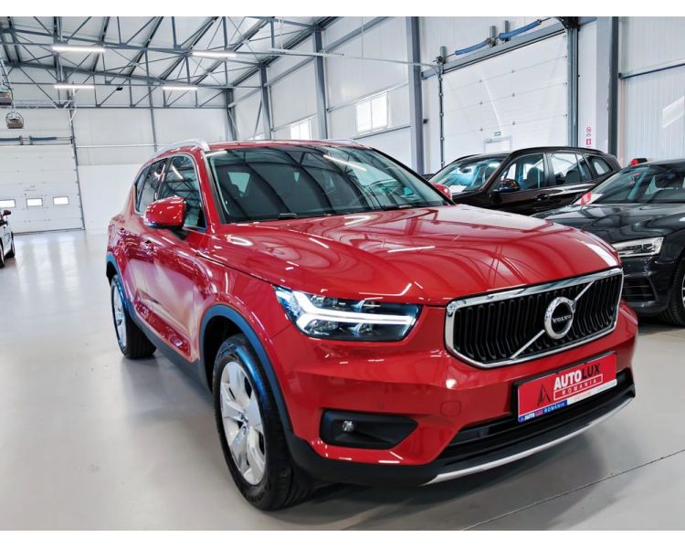 Volvo XC 40 T2 Momentum Pro