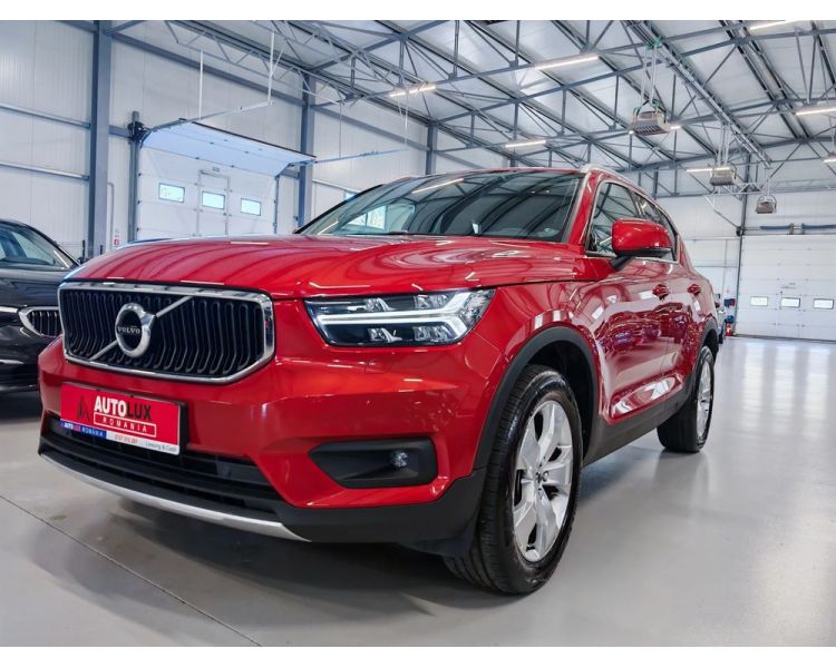 Volvo XC 40 T2 Momentum Pro