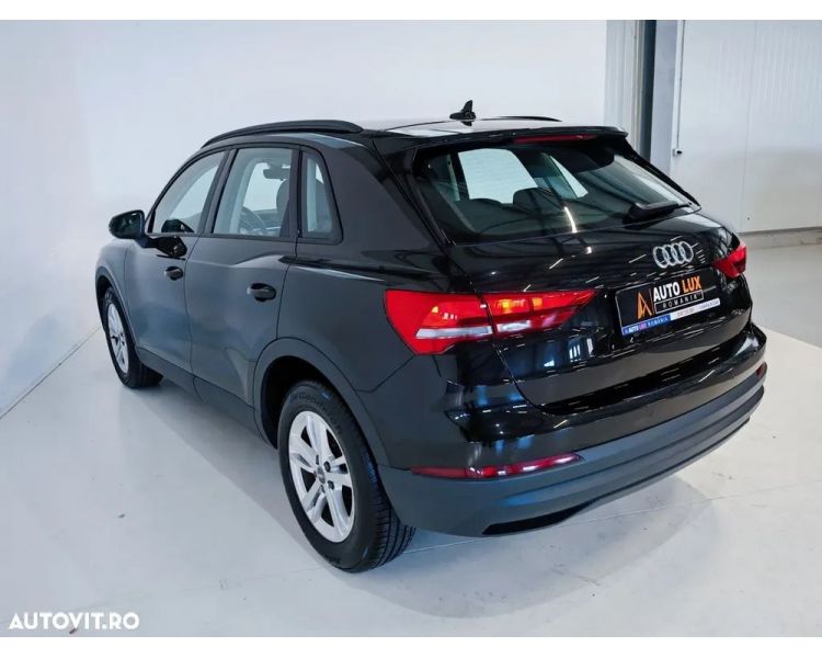 Audi Q3 2.0 35 TDI S tronic Automat