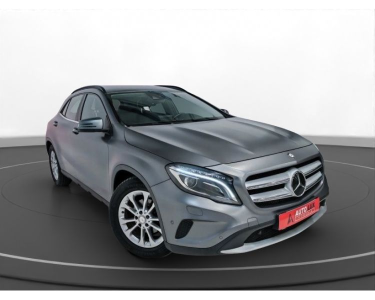 Mercedes-Benz GLA 220 d 4Matic 7G-DCT