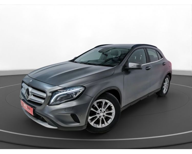 Mercedes-Benz GLA 220 d 4Matic 7G-DCT