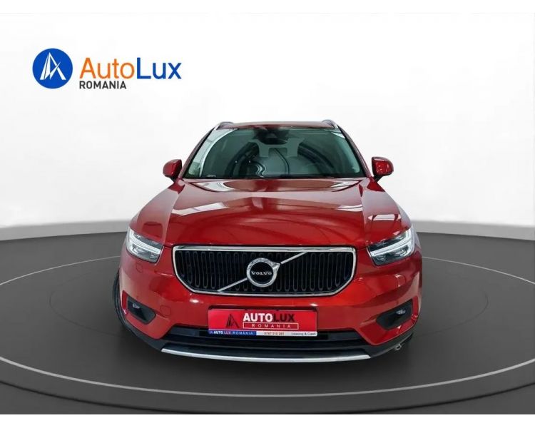 Volvo XC 40 D3 Momentum Pro Red