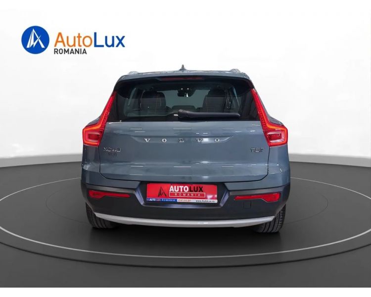 Volvo XC40 1.5 T5 Plug in Hybrid 262Hp KeylessGo Camera