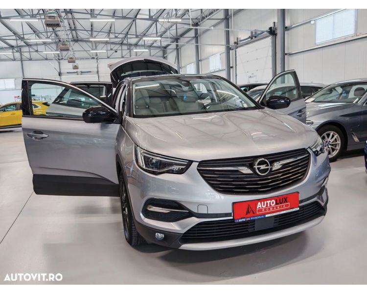 Opel Grandland X 1.2 Turbo START/STOP AT8 Business Edition