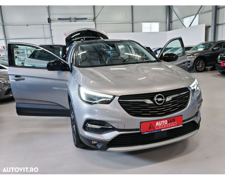 Opel Grandland X 1.2 Turbo START/STOP AT8 Business Edition