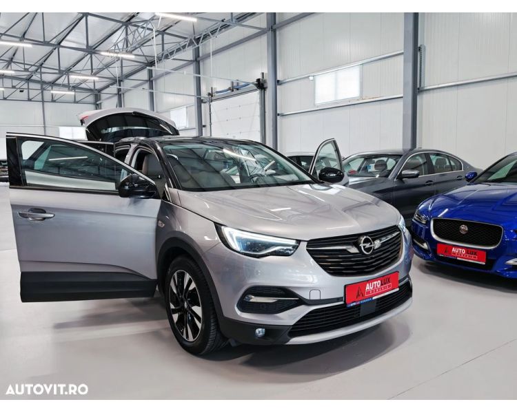 Opel Grandland X 1.2 Turbo START/STOP AT8 Business Edition