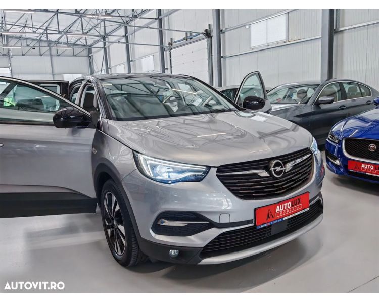 Opel Grandland X 1.2 Turbo START/STOP AT8 Business Edition