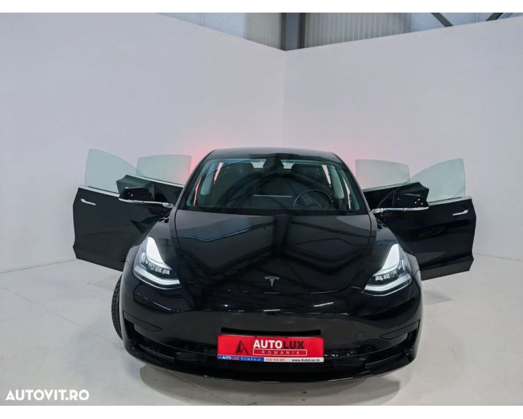 Tesla Model 3 Standard Range Plus 60 kWh 175 kW, 238 CP