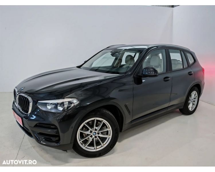 BMW X3 sDrive18d AT MHEV