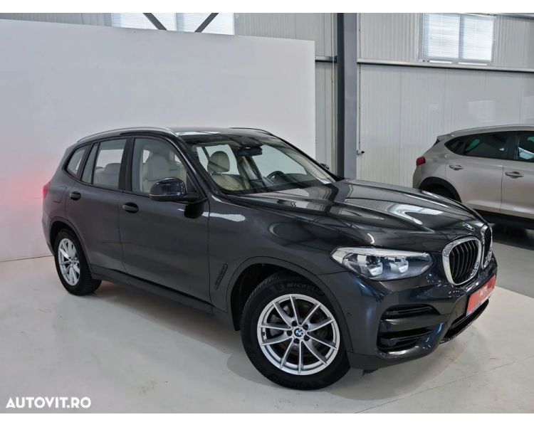 BMW X3 sDrive18d AT MHEV