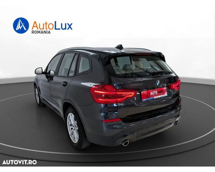 BMW X3 sDrive18d AT MHEV