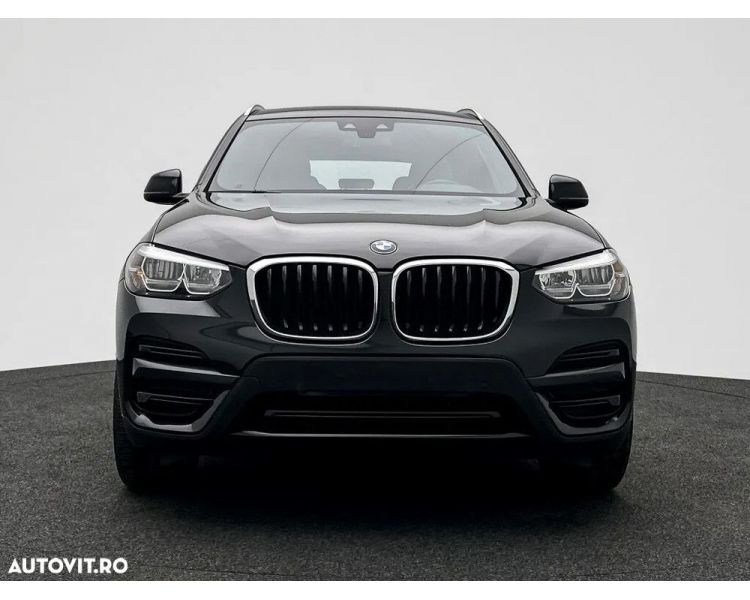 BMW X3 sDrive18d Automat MHEV Black